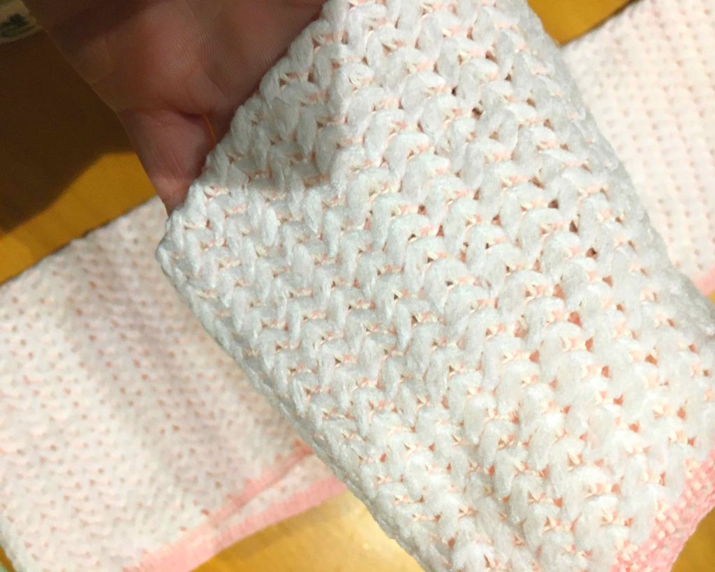 コジット ゲルマニウムエピタオルのクチコミ「ゲルマニウムエピタオル

背中の毛が気になった
ので購入しました。

1ヶ月使ってみたの
です.....」（3枚目）