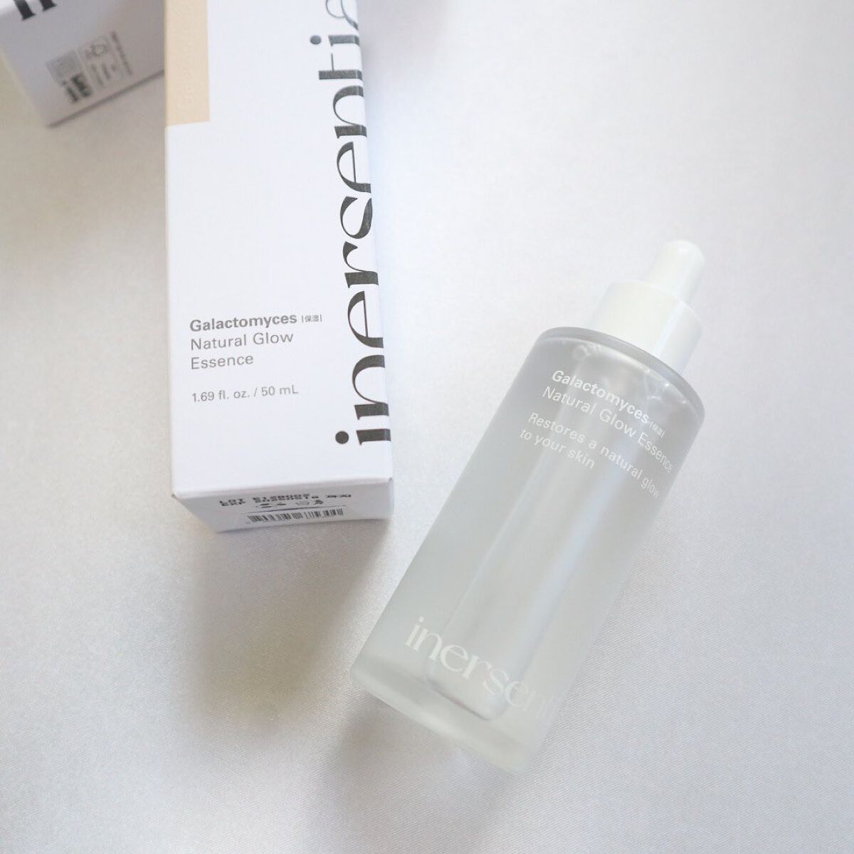 sa-ya on LIPS 「.**inersential/NaturalGlowEssen..」(1枚目)