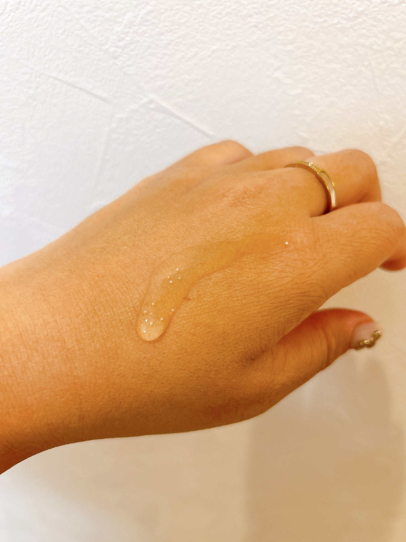 トーンブライトニング カプセルアンプル/SKIN1004/美容液を使ったクチコミ(3枚目)