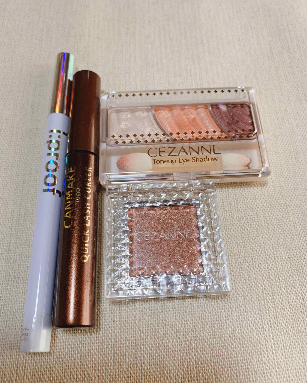 ウルトラスムースアイライナー/アイプルーフ/リキッドアイライナーを使ったクチコミ（1枚目）