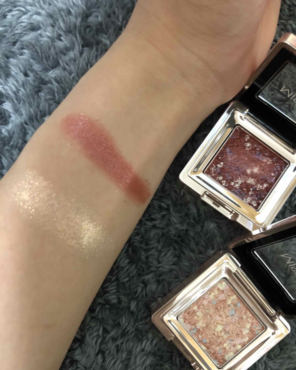 グリッタープリズム シャドウ/MISSHA/グリッターを使ったクチコミ（3枚目）