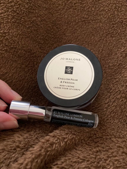 イングリッシュ ペアー&フリージア ボディ クレーム/Jo MALONE LONDON/ボディクリームを使ったクチコミ(1枚目)