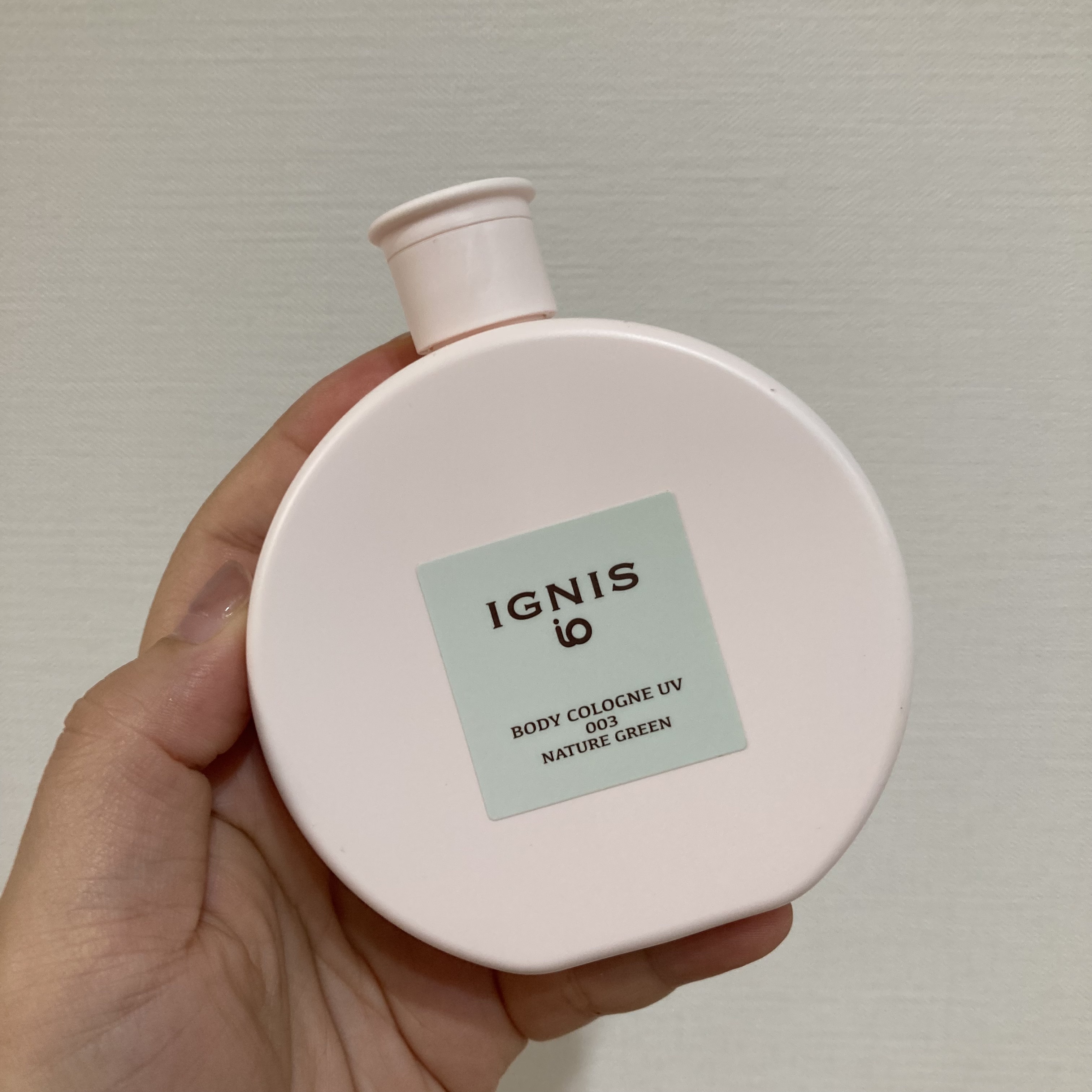 イグニス イオ ボディコロン UV ネイチャーグリーン/IGNIS/日焼け止めミルクを使ったクチコミ（1枚目）