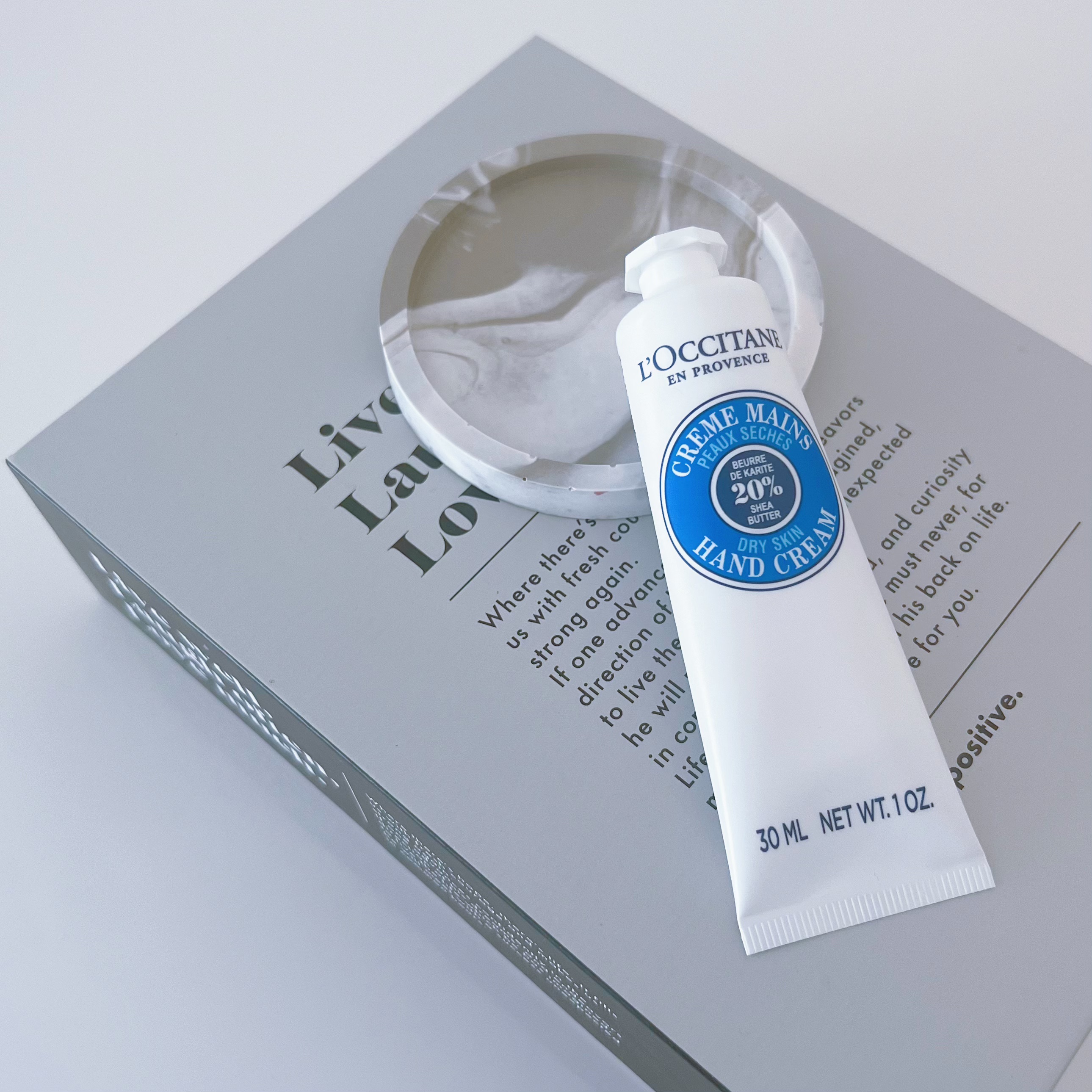 シア ハンドクリーム/L'OCCITANE/ハンドクリームを使ったクチコミ（1枚目）