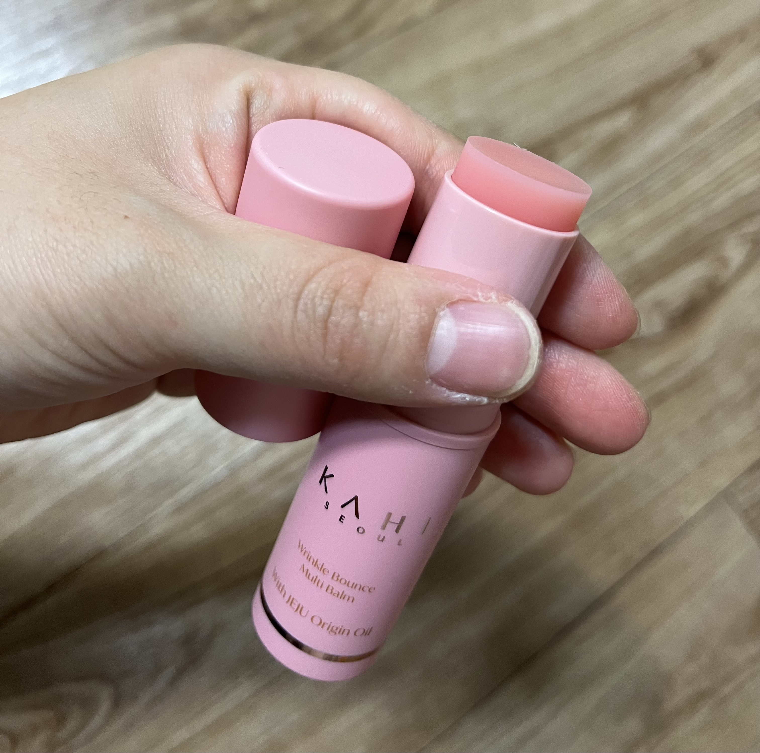 WRバウンス マルチバーム/KAHI/フェイスバームを使ったクチコミ（2枚目）