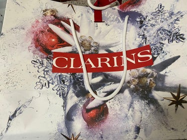 CLARINS ボディ フィットのクチコミ「去年出会ったクラランスボディ フィット基本は暖かい季節なってから使っているのですが、クリスマス.....」（2枚目）