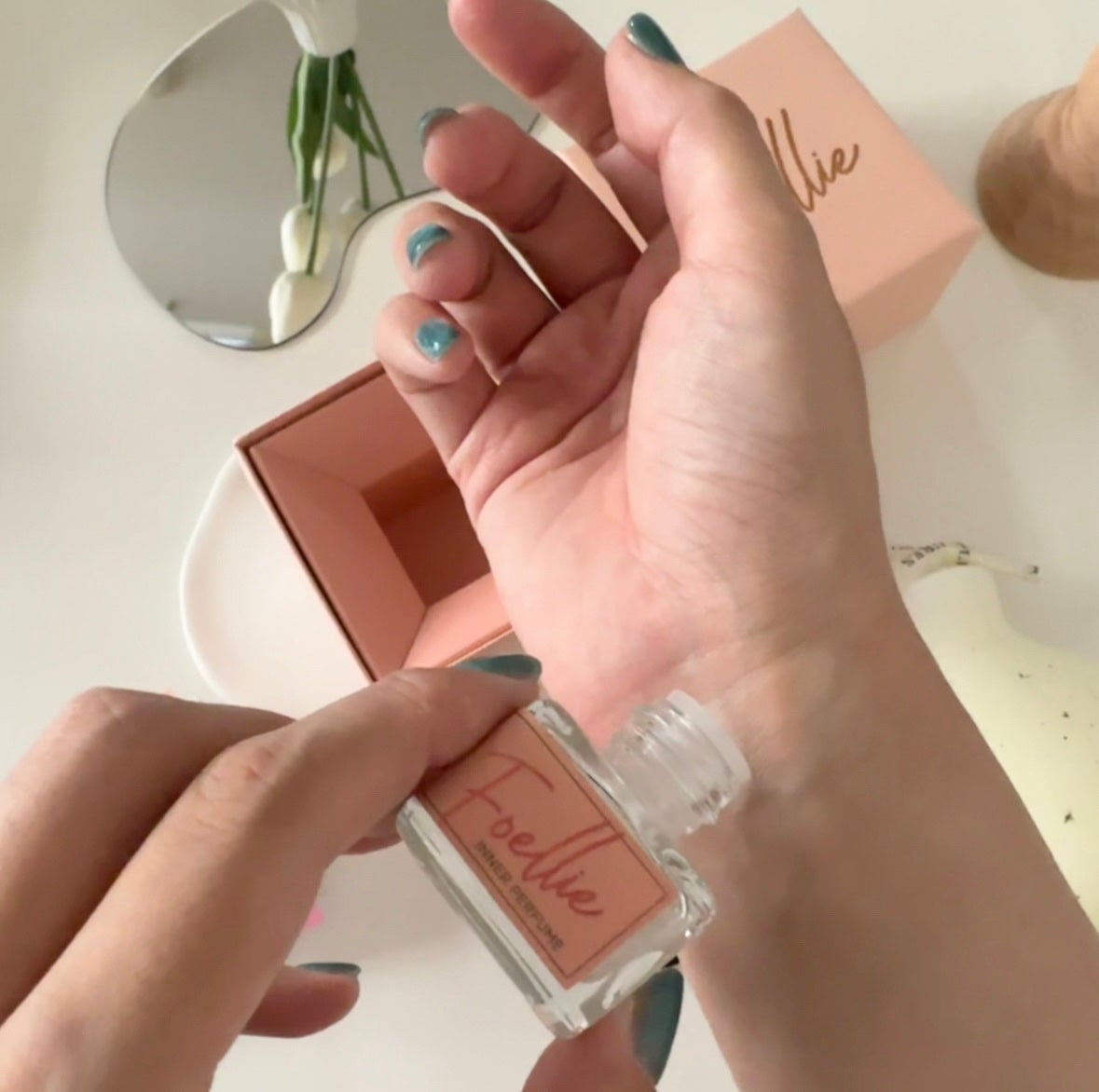 フォエリー インナーパフューム シトラスフルールの香り/Foellie/香水(その他)を使ったクチコミ(3枚目)