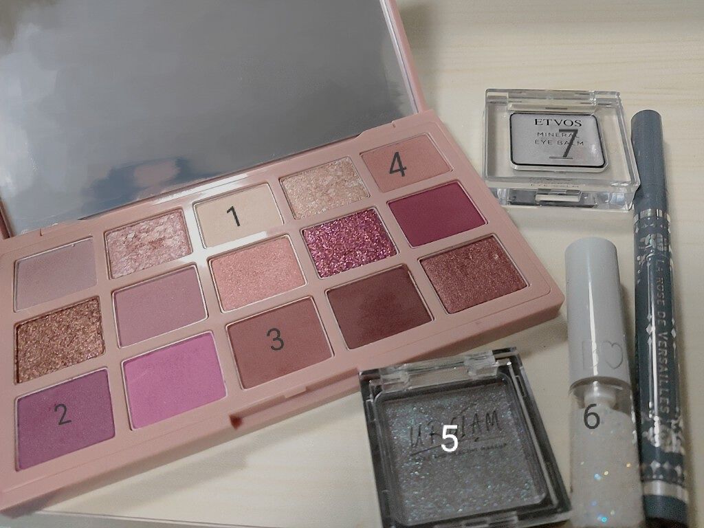 UR GLAM　POWDER EYESHADOW/U R GLAM/単色アイシャドウを使ったクチコミ（2枚目）