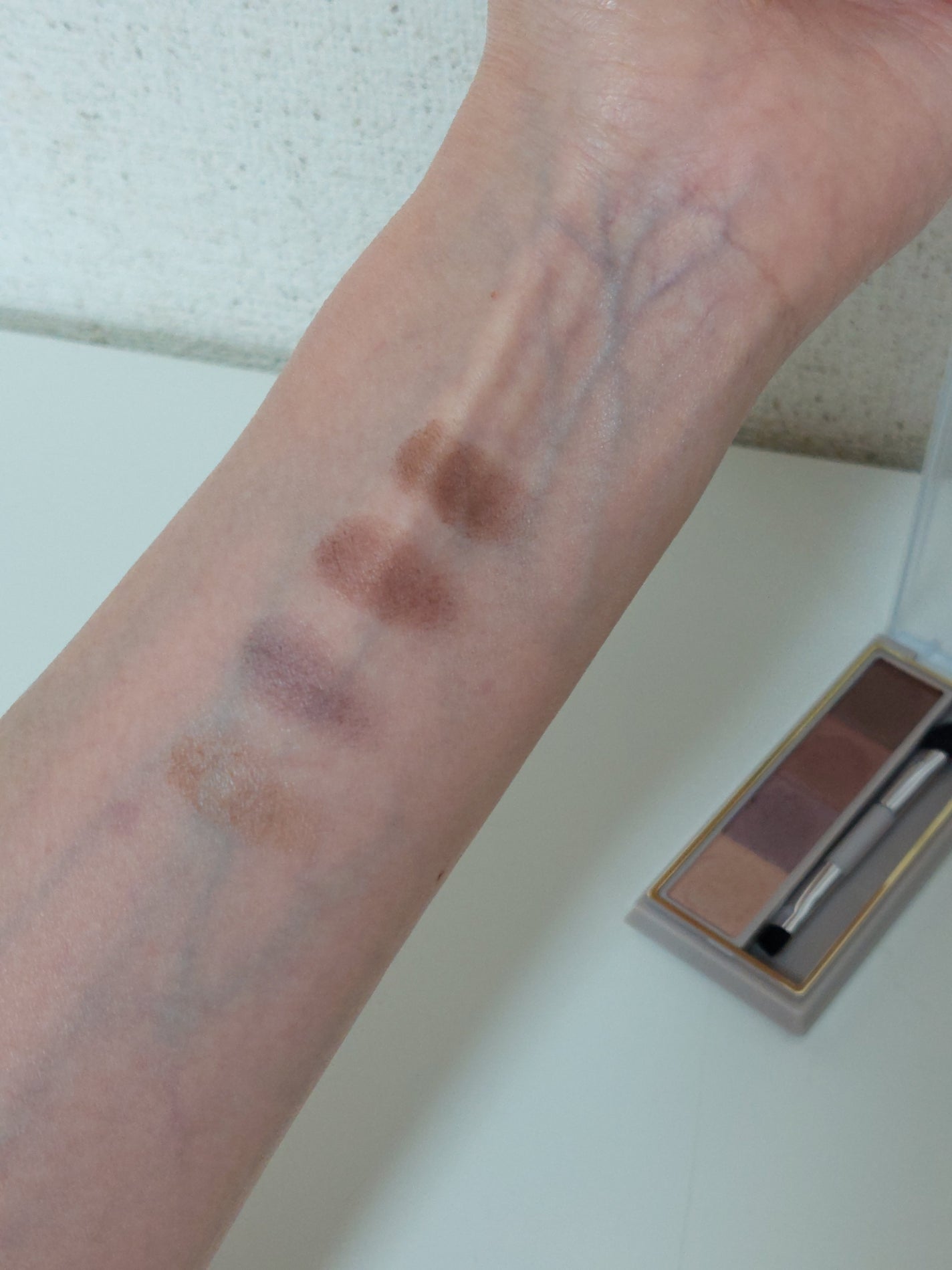 カラーエディットパウダーブロウ/excel/パウダーアイブロウを使ったクチコミ(5枚目)