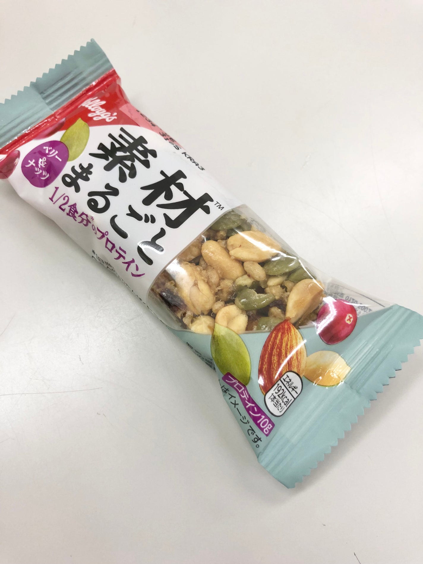 素材まるごと プロテインバー/ケロッグ/プロテインバー by chicca 特殊メイクさんの偏愛美容