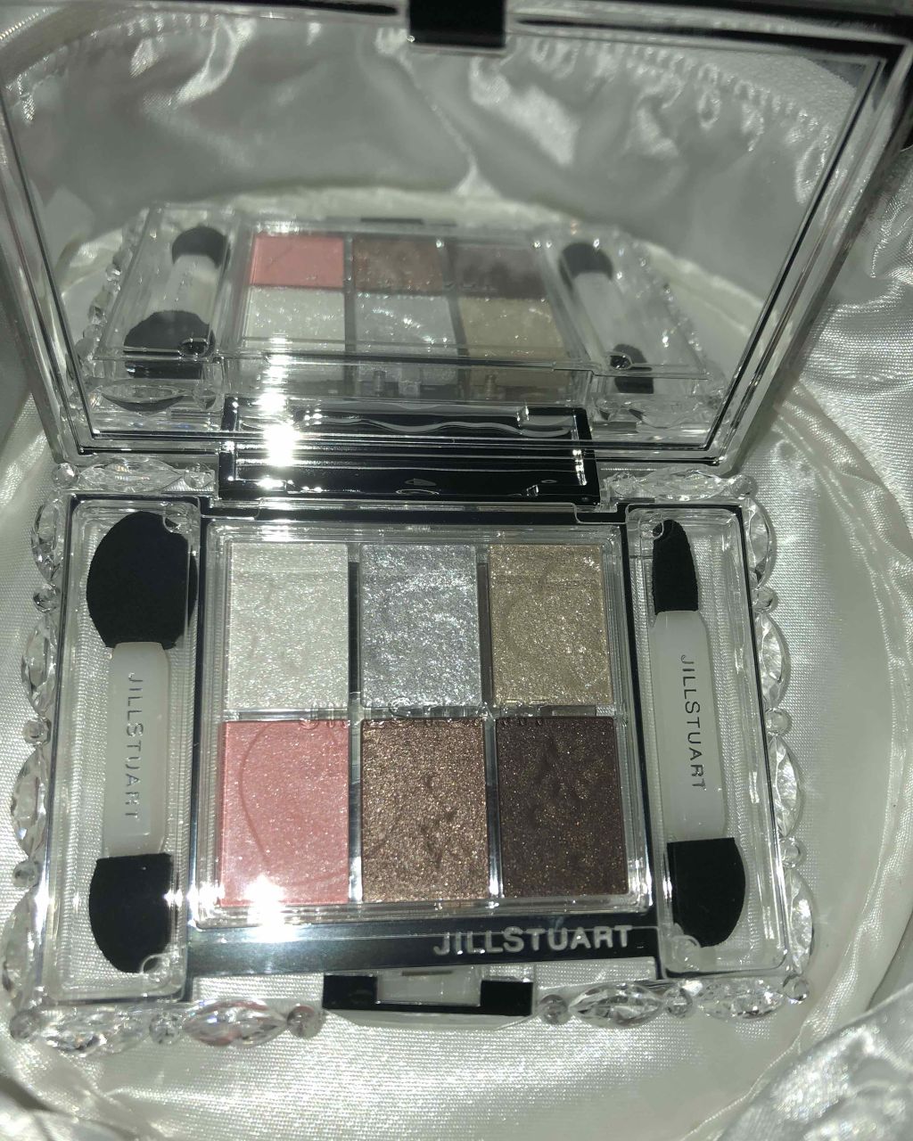 ホワイトラブストーリー コレクション (クリスマスコフレ 2018)/JILL STUART/メイクアップキットを使ったクチコミ（3枚目）