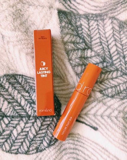 ジューシーラスティングティント/rom&nd/リップティントを使ったクチコミ(1枚目)
