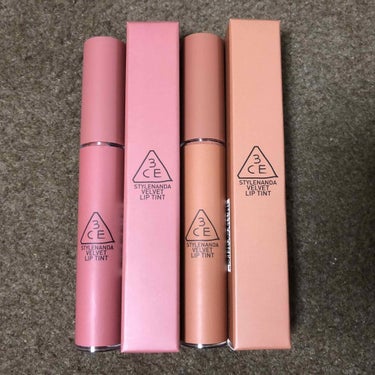 ３CE『velvet lip tint』

マットタイプのシャーベット状のティントリップになります。

■画像■
1枚目がパッケージ
2枚目が色味と指でボカした状態
3枚目がティッシュオフの状態
4枚目