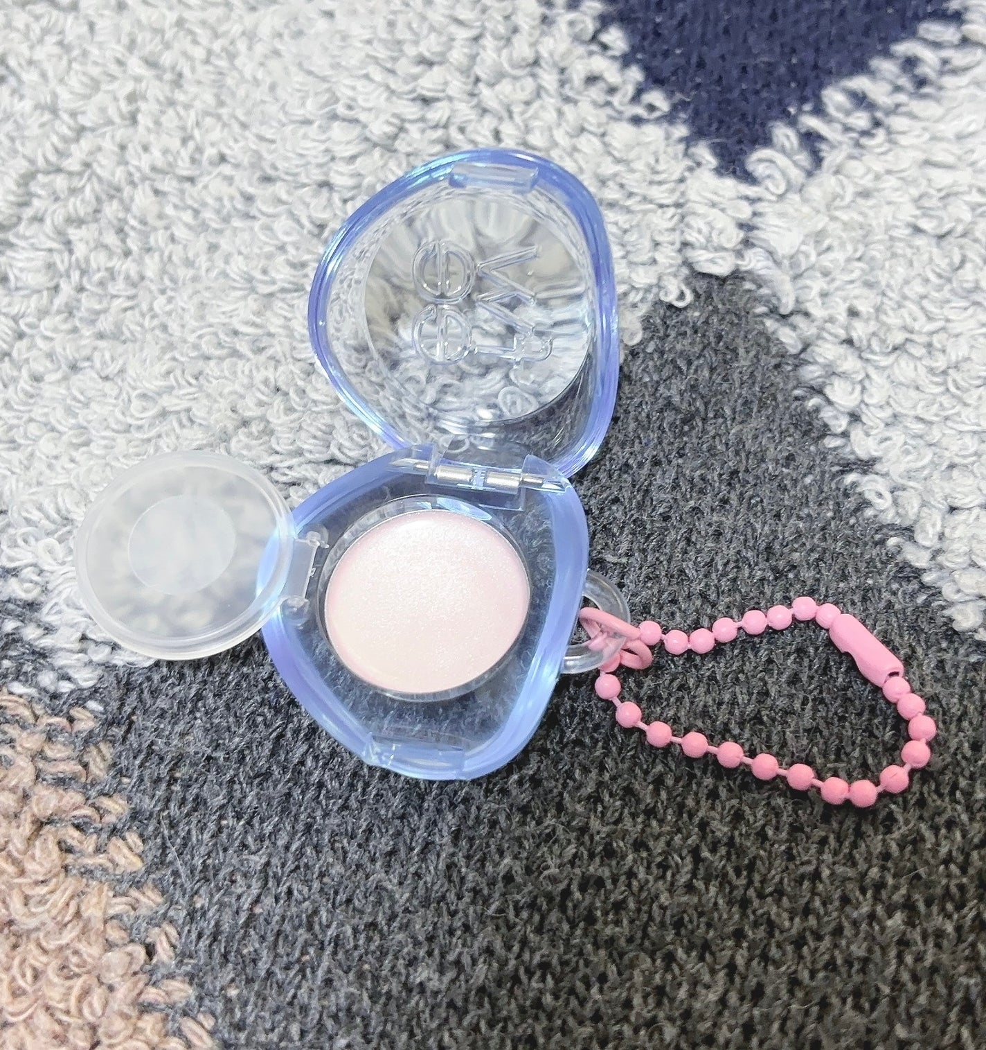 フィー リップアンドチーク グローイジェリーポット/fwee/リップグロスを使ったクチコミ(8枚目)