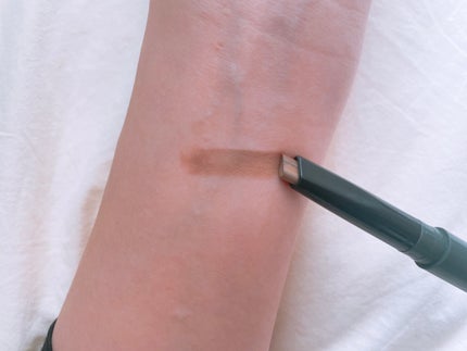 ツートンカラーアイブロウペンシル 02 少し明るいブラウンの髪に/GENE TOKYO/アイブロウペンシルの画像