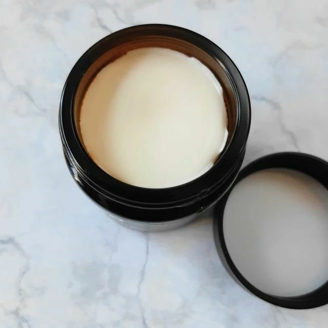 HORNオーガニックバーム HARD/HORN/ヘアバームを使ったクチコミ（2枚目）