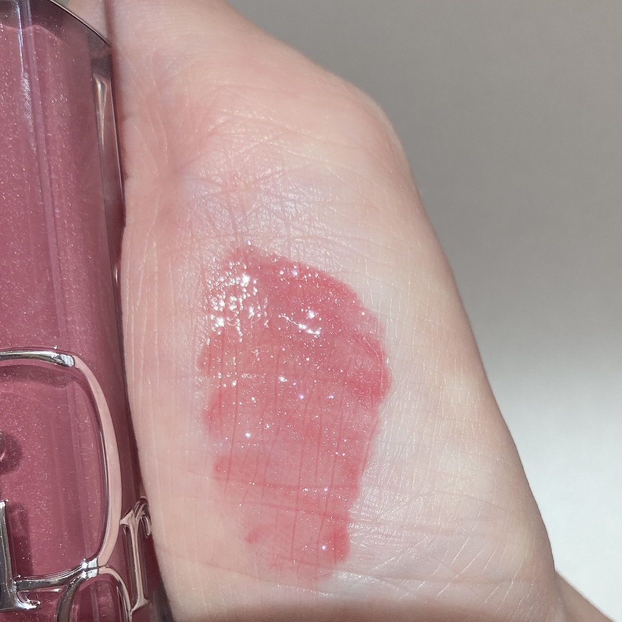 ディオール アディクト リップ マキシマイザー 068 シマー プラム/Dior/リップグロスを使ったクチコミ（3枚目）