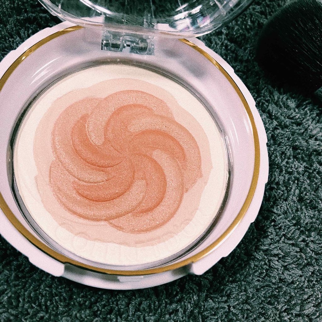 スマイルアップチークス/コフレドール/パウダーチークを使ったクチコミ（2枚目）