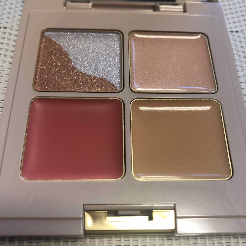 ホリデー メイクアップ コレクション 2019/to/one/メイクアップキットを使ったクチコミ(2枚目)