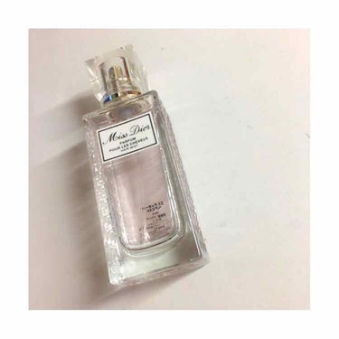 【Dior　ミス  ディオール  ヘアミスト30ml】

こんばんわ🌸くっしーですよ！
今日は、私の香りについての紹介です！
私は日頃、香水を使わないのですが
市内にお出かけや、大切なとき日などに
使っ