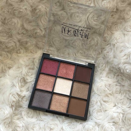 UR GLAM BLOOMING EYE COLOR PALETTE/U R GLAM/アイシャドウパレットを使ったクチコミ(1枚目)