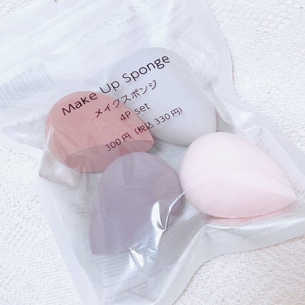 むと on LIPS 「【メイクスポンジはダイソーでOK◎】全顔にファンデーションを馴..」(2枚目)