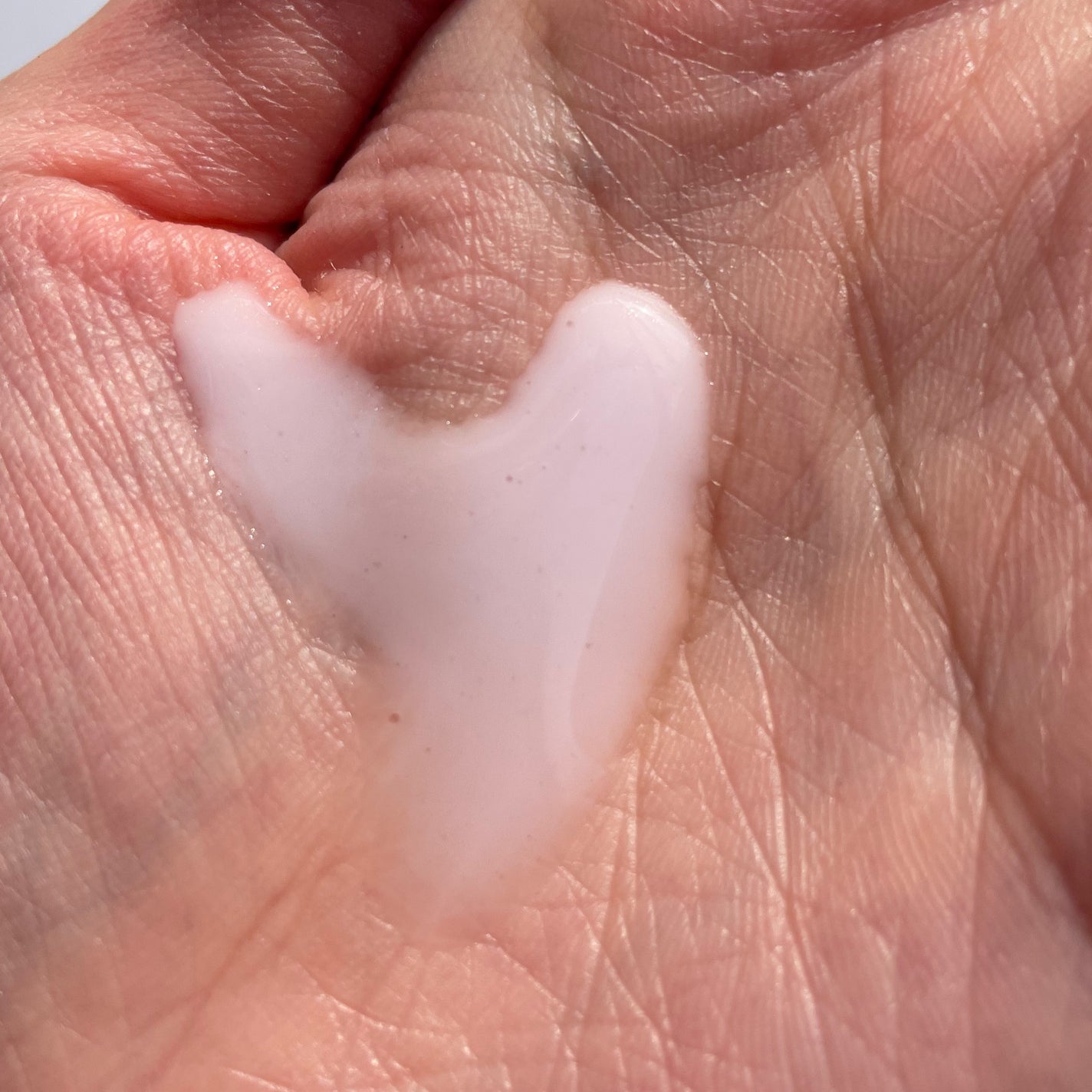 ヴィーガンブラックベリー コンプレックスクリームエッセンス/MARY&MAY/化粧水を使ったクチコミ(2枚目)