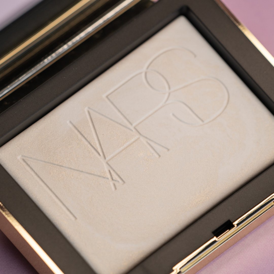 ライトリフレクティング プリズマティックパウダー/NARS/プレストパウダーを使ったクチコミ（3枚目）