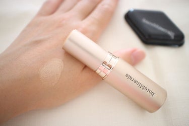 CR ハイドレイティング ファンデーション スティック/bareMinerals/その他ファンデーションを使ったクチコミ（2枚目）