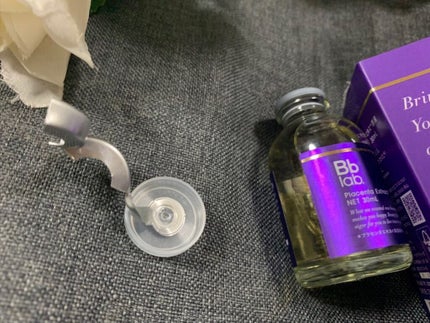 フレンチブライド on LIPS 「「水溶性プラセンタエキス原液」高級美容液ですよ♪田中みなみさん..」(5枚目)