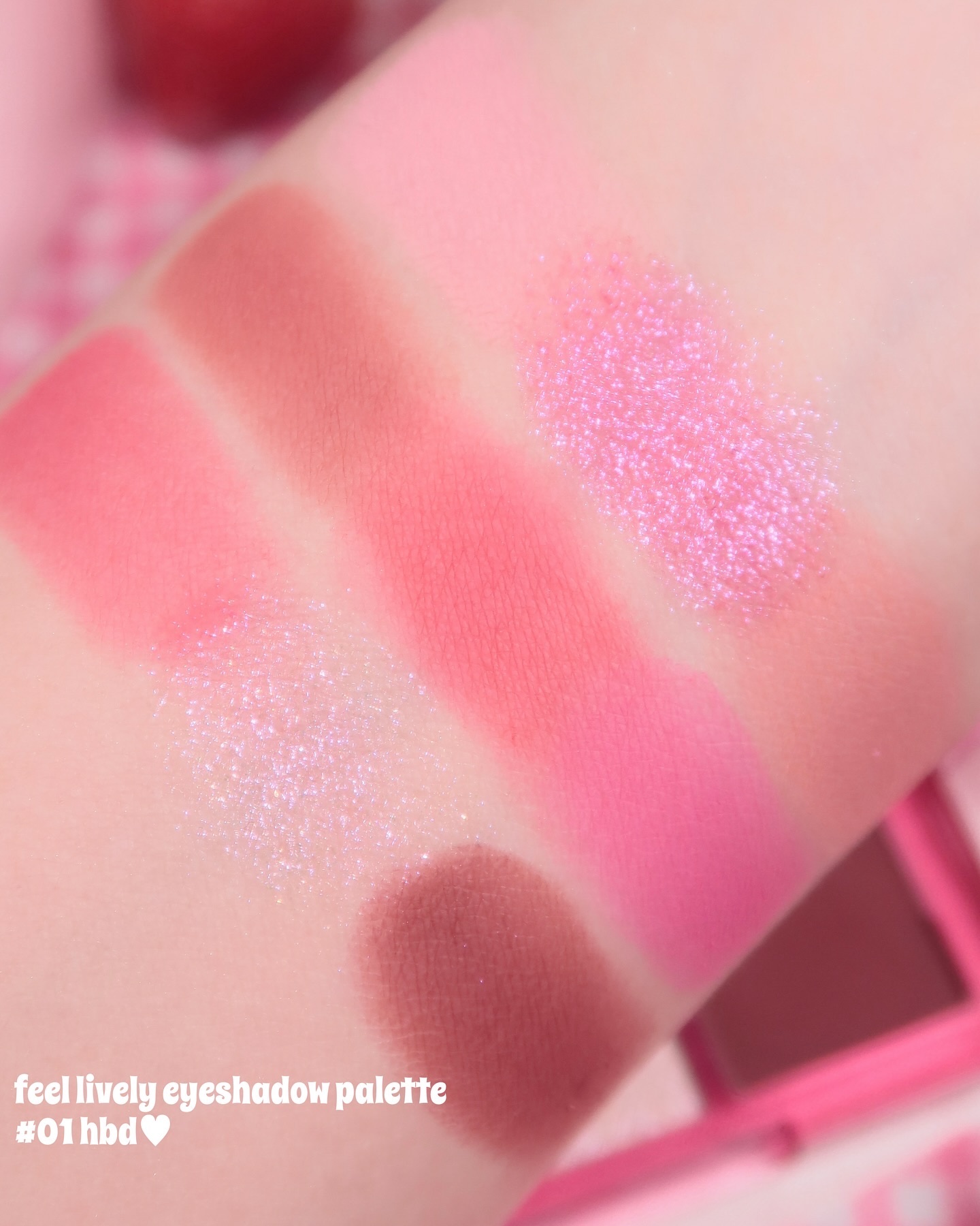 フィールライブリーアイシャドウパレット/mude/アイシャドウパレットを使ったクチコミ（3枚目）