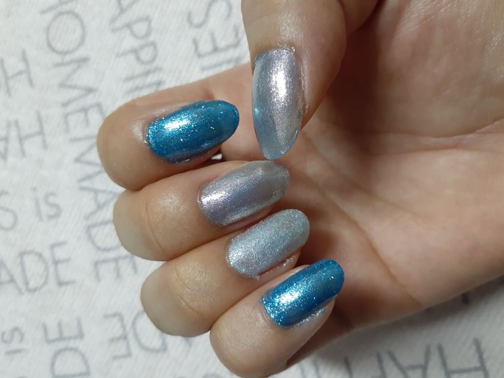 ネイルホリック Metalic color BL904/ネイルホリック/マニキュアを使ったクチコミ（2枚目）