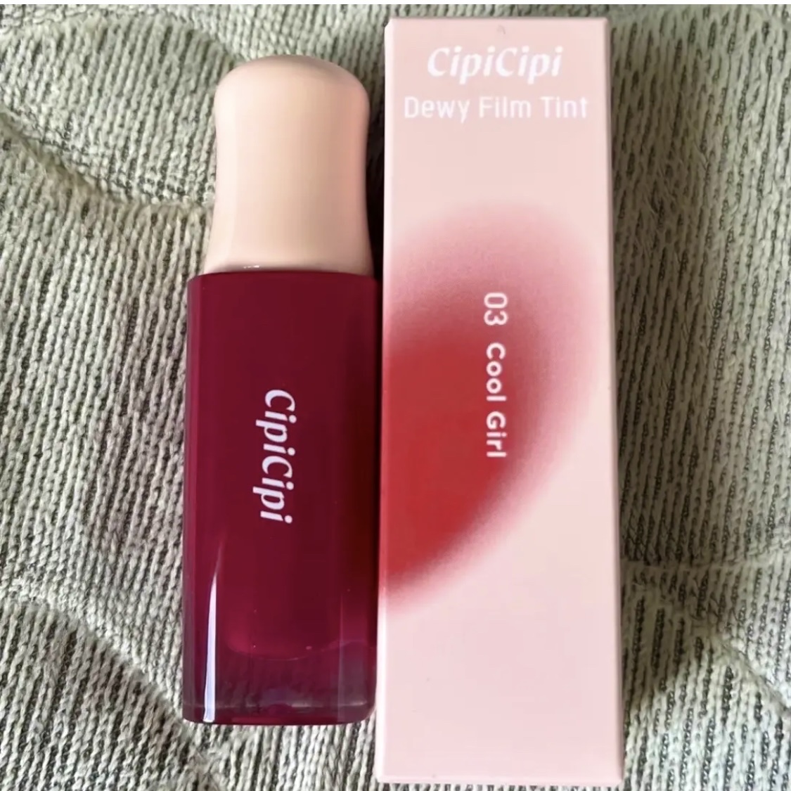 デューイフィルムティント/CipiCipi/リップティントを使ったクチコミ（2枚目）