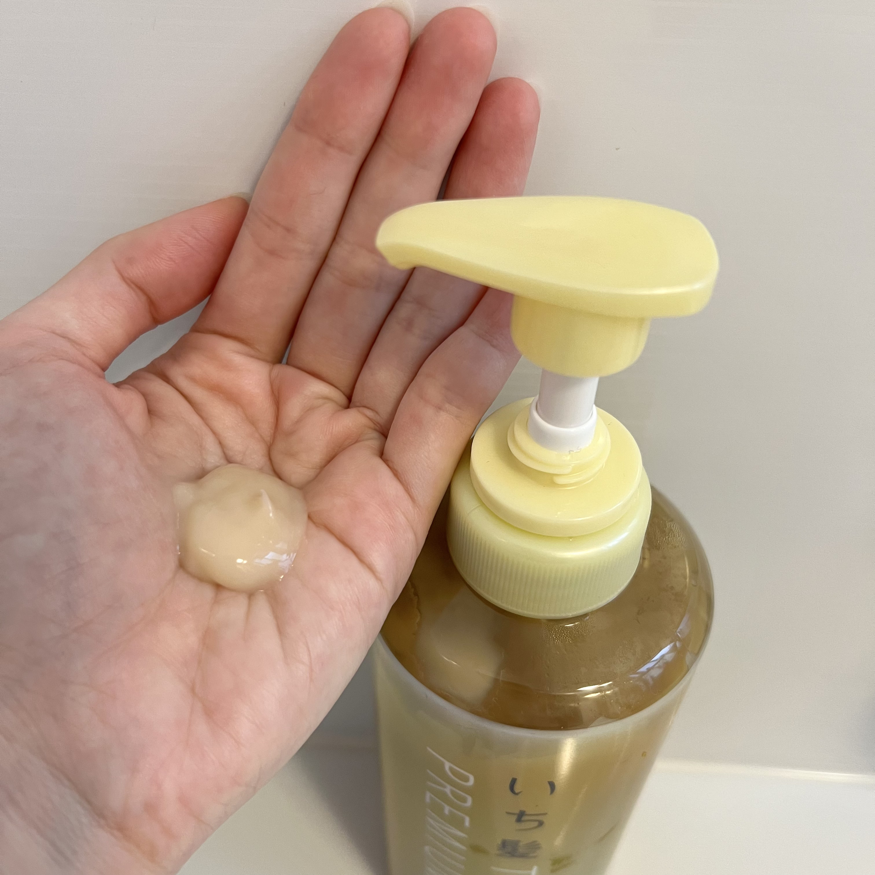 THE PREMIUM エクストラダメージケアシャンプー／トリートメント（シャイニーモイスト）/いち髪/市販シャンプーを使ったクチコミ（3枚目）