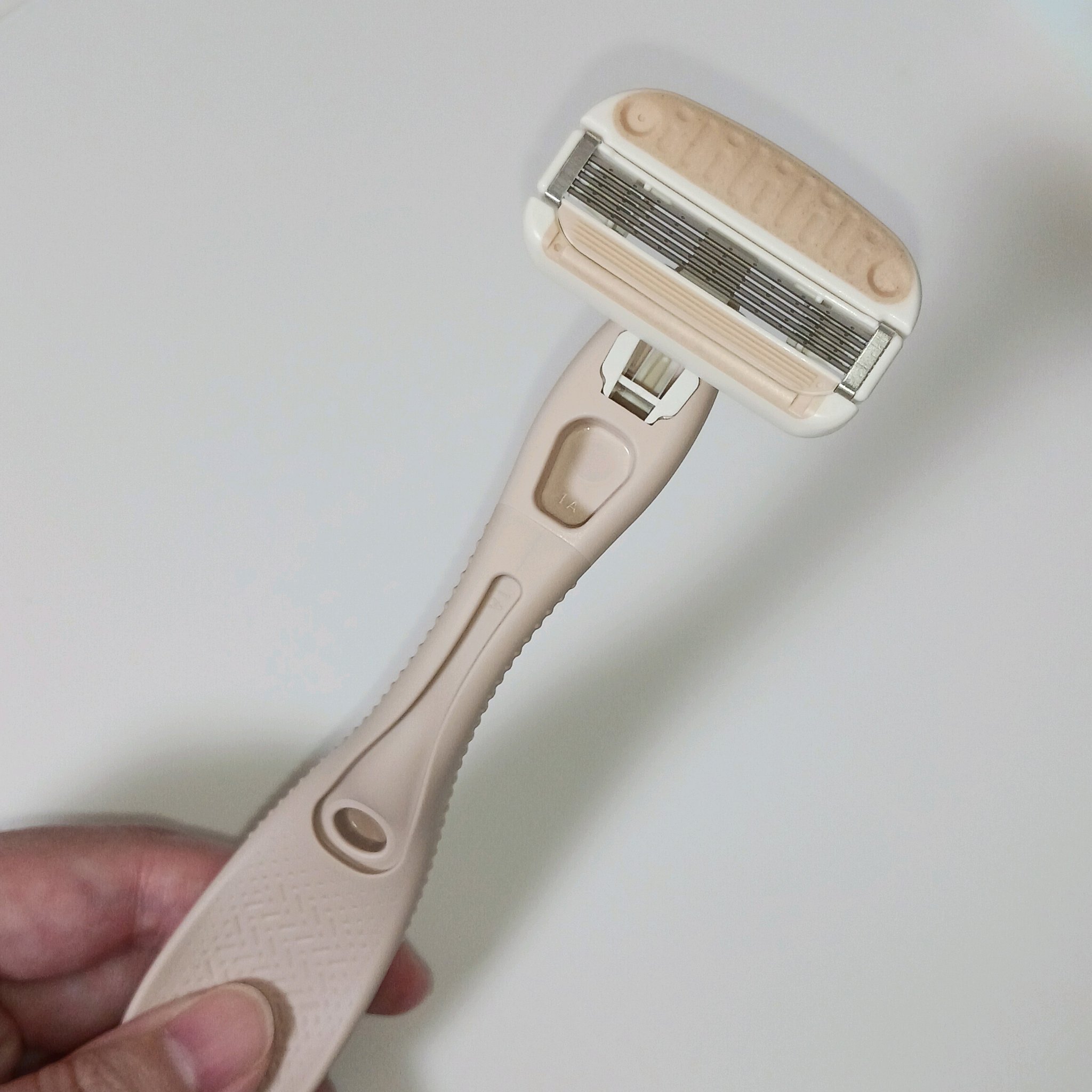 miness わき用カミソリ/貝印/シェーバーを使ったクチコミ（3枚目）