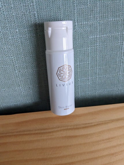 ましろ on LIPS 「お試しにとLIVIUSのトラベルキットを購入しましたLIVIU..」(4枚目)