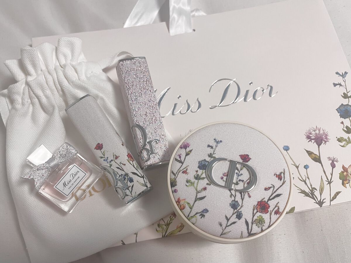 ディオールスキン フォーエヴァー クッション パウダー/Dior/ルースパウダーを使ったクチコミ（1枚目）