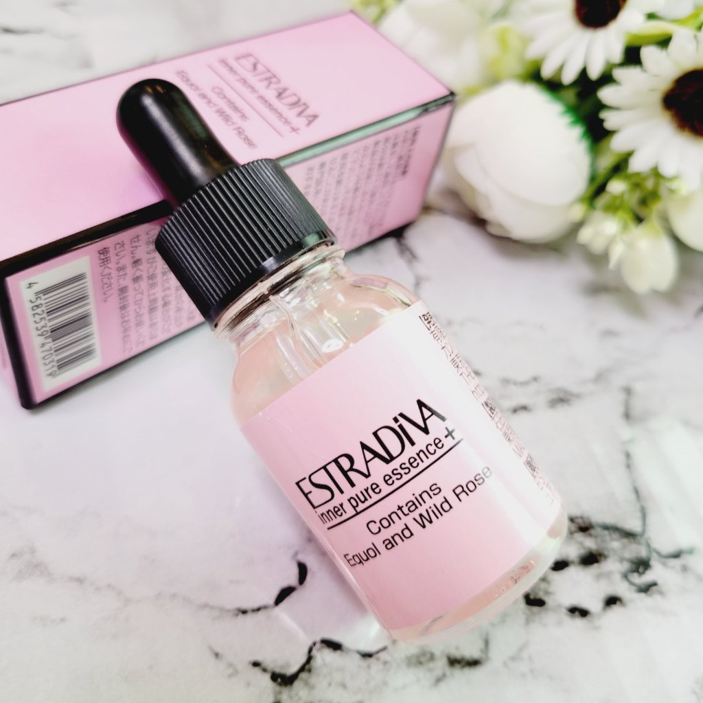 年齢で、女性ホルモン減っていくんだね。体調や見た目も変化していくよね。

なんとなく調子の乗らない時も、かわいい色を見ると気分が上がる♡♡

お手入れは毎日しないと効果がでないからこそ！自分の気持ちが上がるものを使いたい！🍀ピンク色のイン