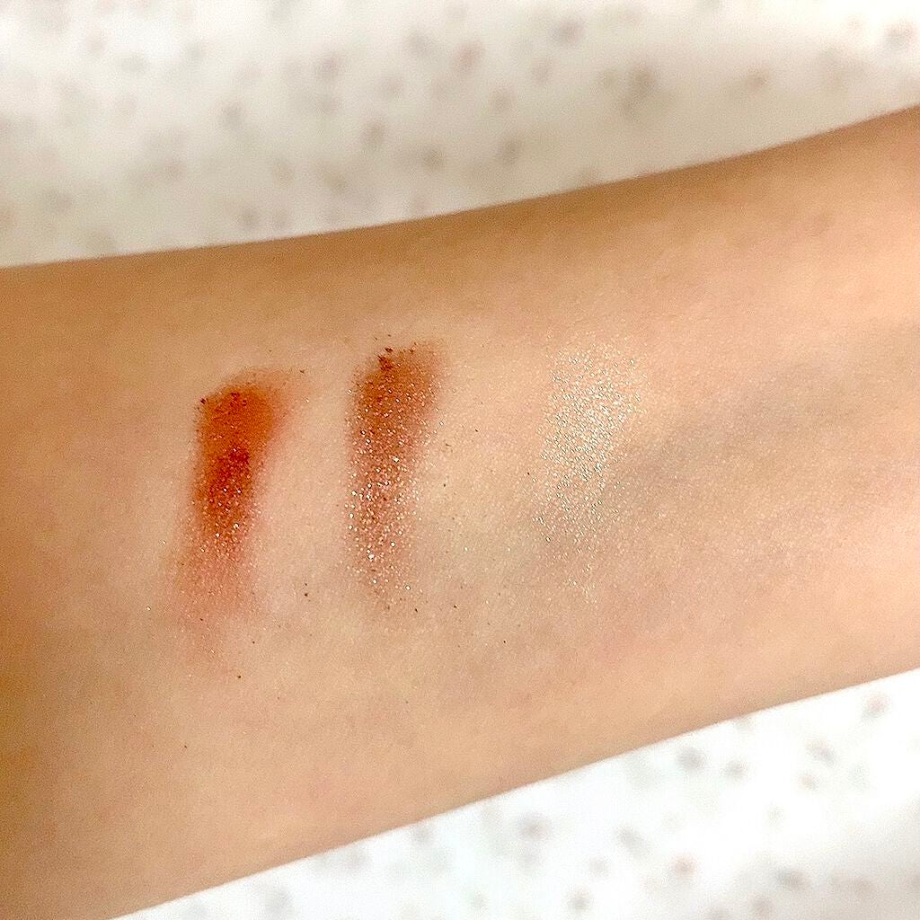 トーンアップアイシャドウ/CEZANNE/アイシャドウパレットを使ったクチコミ(2枚目)