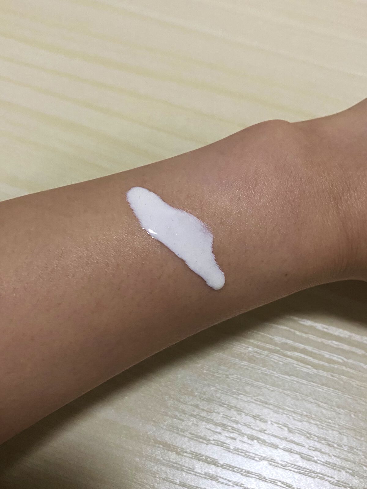 皮脂テカリ防止下地/CEZANNE/化粧下地を使ったクチコミ（2枚目）