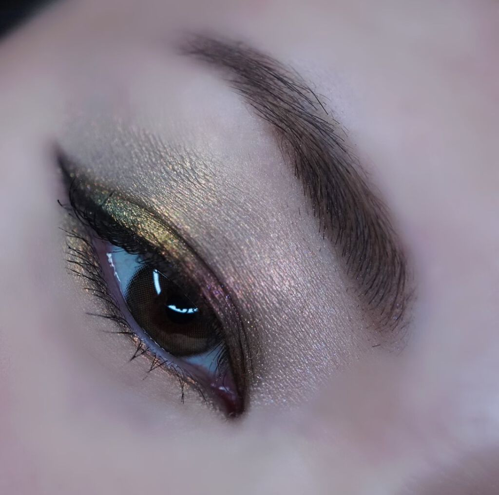 space age highlighter/Kaleidos Makeup/パウダーハイライトを使ったクチコミ(4枚目)