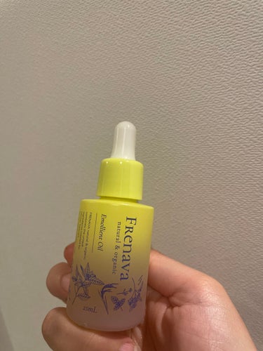 FRENAVA natural&organic エモリエントオイルのクチコミ「香りが好きすぎてもはや癒され利用枠？笑笑
夜の保湿用オイル。スクワランのおかげ。
──────.....」（1枚目）