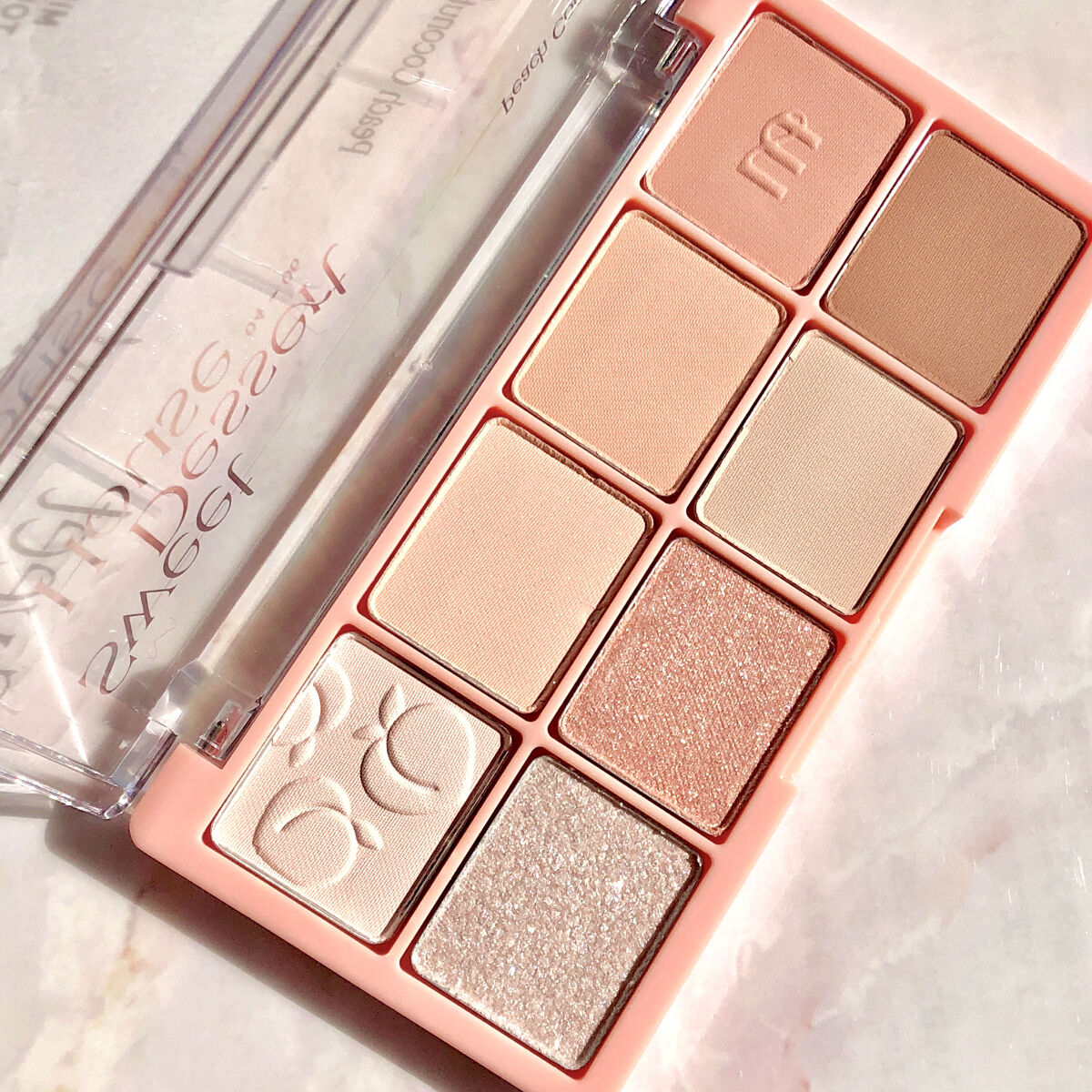 ビーマイスウィートデザートハウスパレット 05 Peach Coconut/Milk Touch/アイシャドウパレットを使ったクチコミ（3枚目）