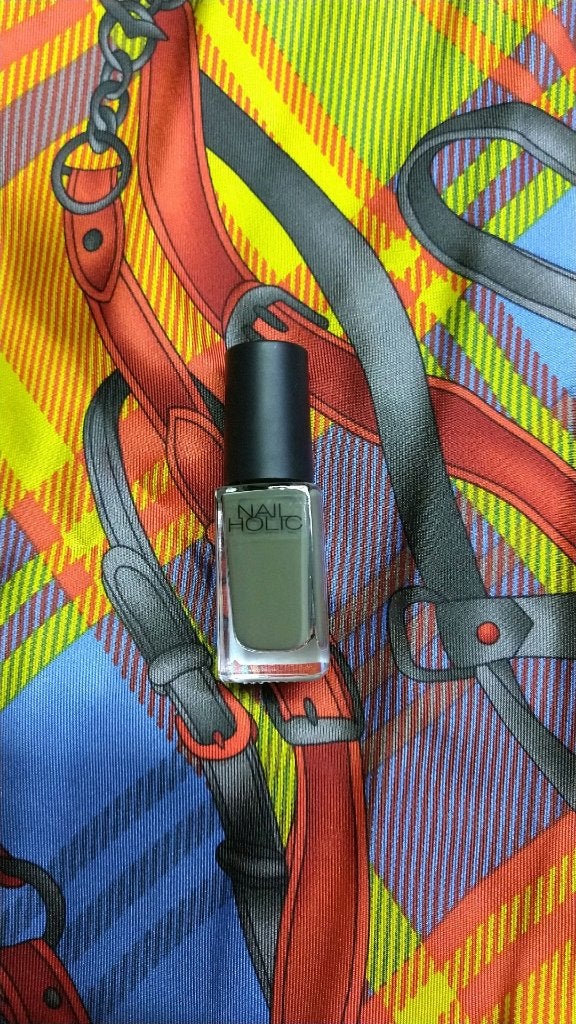 ネイルホリック リミテッドカラー Sparkle ornament/ネイルホリック/マニキュアを使ったクチコミ(3枚目)