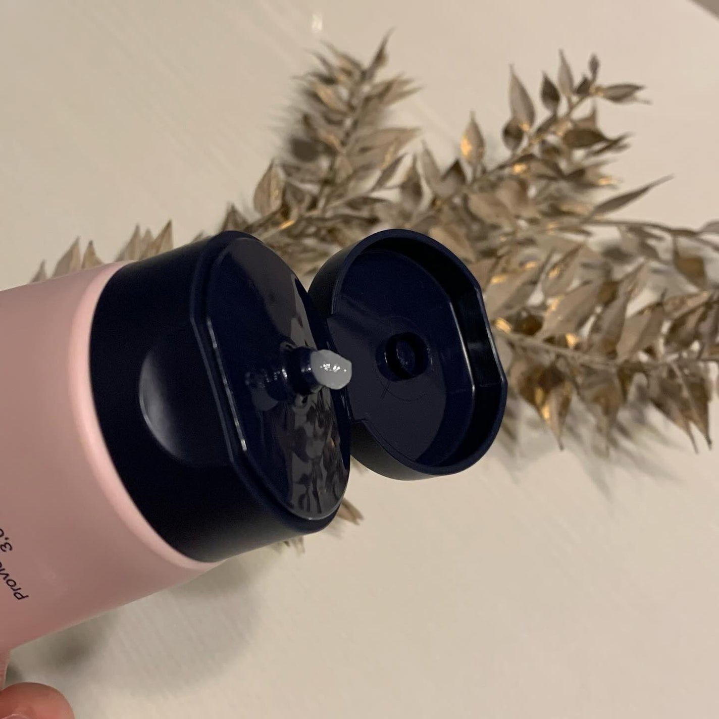 chisato on LIPS 「UNOVEのヒーティングガードノーウォッシュトリートメント少し..」(3枚目)