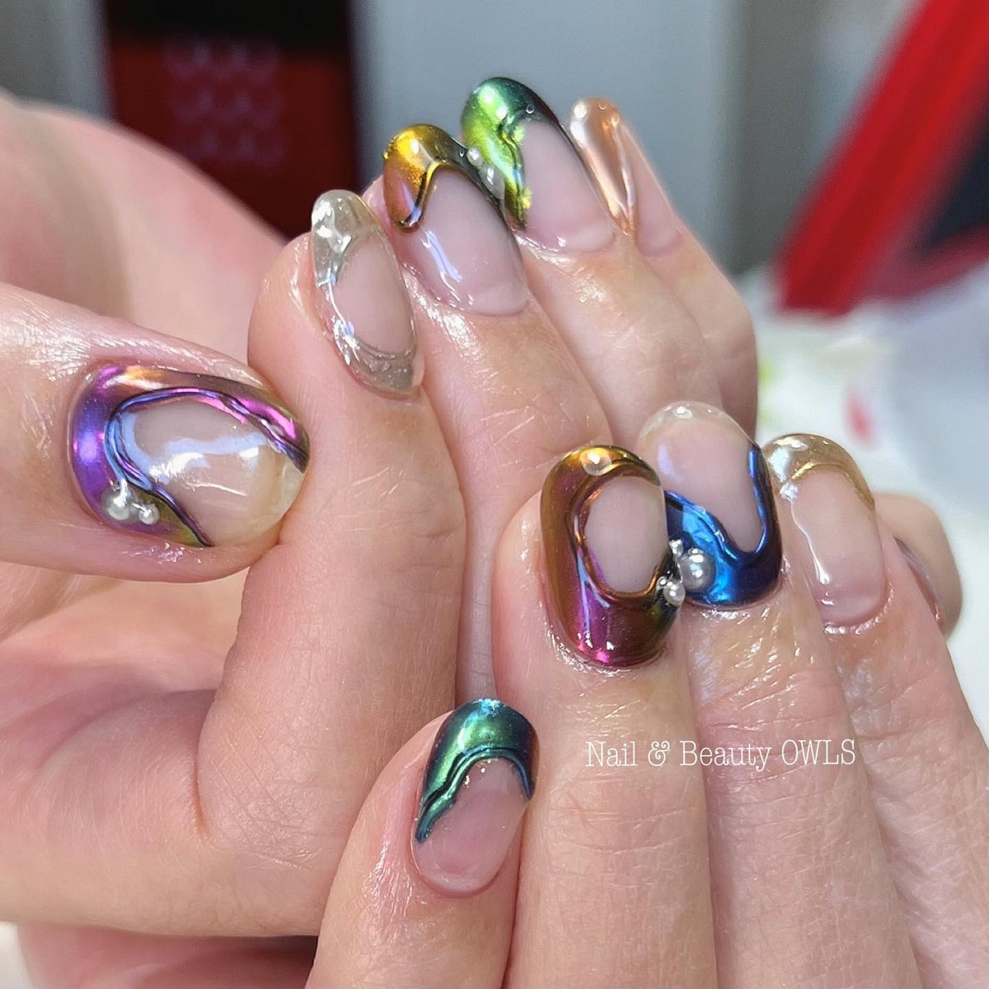 ぴよこれいと あうるす on LIPS 「ミラー変形フレンチ的な。最後に親指から小指まで、両手で使ったパ..」(2枚目)