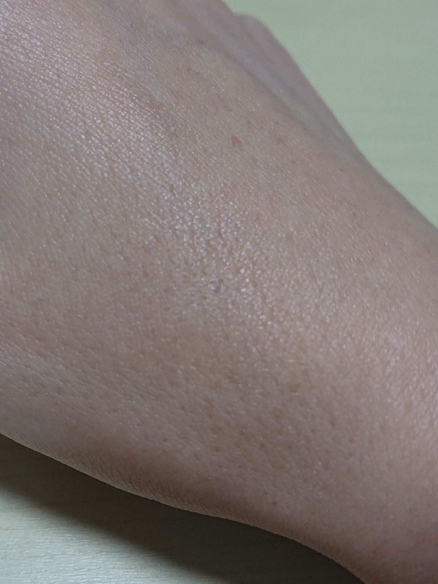 スキンコンシーラースティック/BOBBI BROWN/スティックコンシーラーを使ったクチコミ(4枚目)