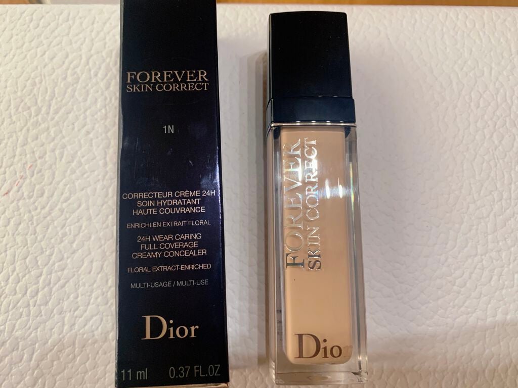 Erii on LIPS 「【DIORコンシーラ】1N【使用感】伸びが良い【おすすめ】たっ..」(1枚目)