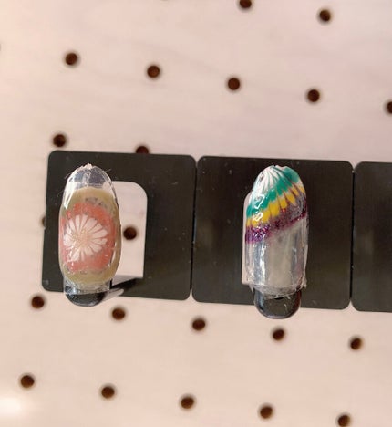 ジェルネイル(ライト対応)/セリア/ジェルネイルを使ったクチコミ(4枚目)