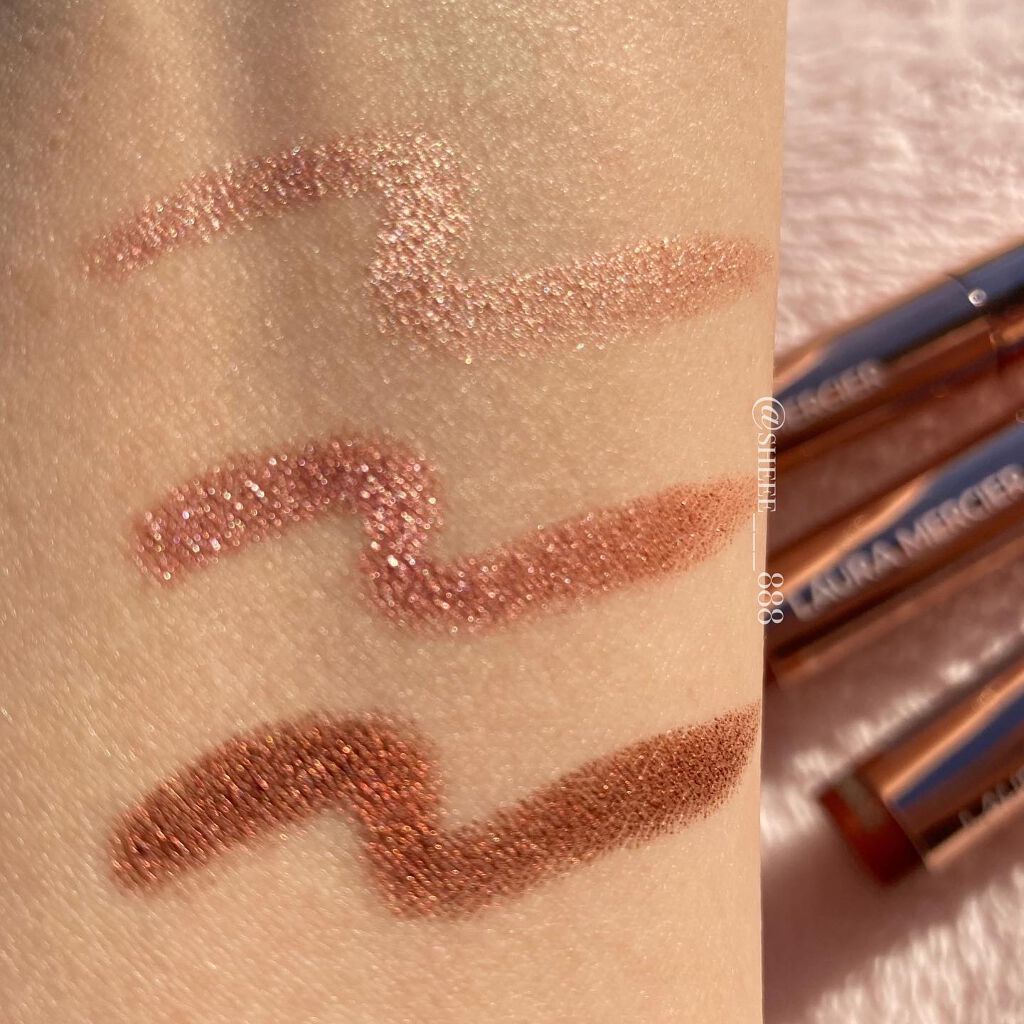 ローズグロウ リフレクションズ キャビアスティック トリオ/ローラ メルシエ/スティックアイシャドウを使ったクチコミ(4枚目)